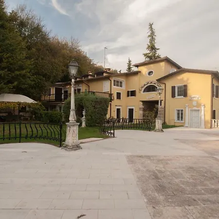 Vivianella Apartmán *
